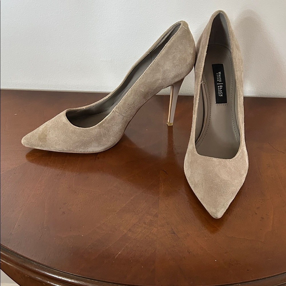 White House Black Market Taupe Suede Pointed Toe Stiletto Pumps